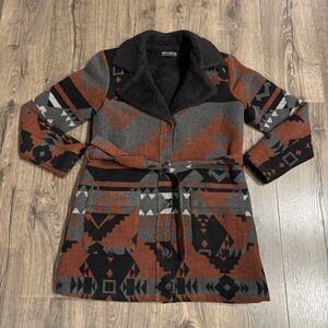 Idyllwind Miranda Lambert Southwestern Print Long Jacket w/ Tie 5% Wool